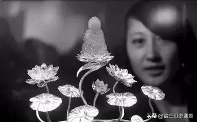 四川翡翠原石满绿,翡翠原石满绿观音-第13张图片-翡翠网 四川翡翠原石满绿,翡翠原石满绿观音-第13张图片-翡翠网