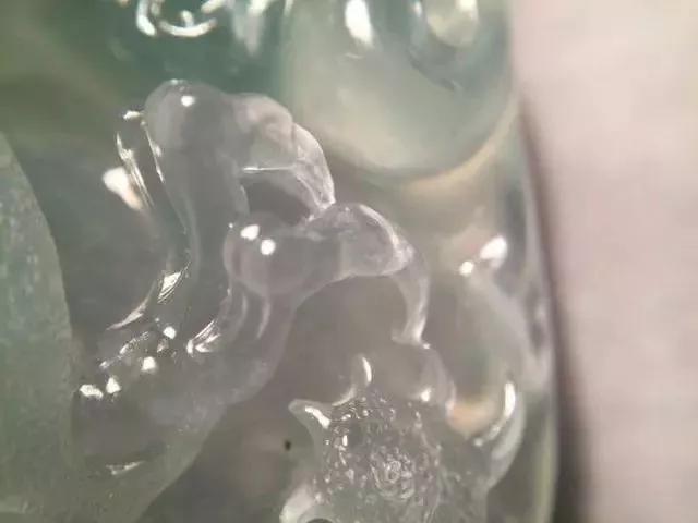 玻璃种翡翠原石湖南冰种翡翠原石老料-第15张图片-翡翠网 玻璃种翡翠原石湖南冰种翡翠原石老料-第15张图片-翡翠网