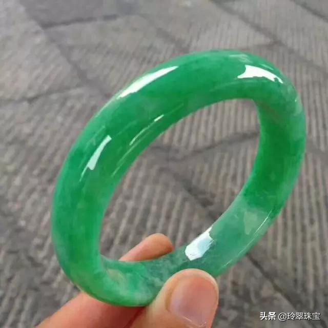 翡翠原石能造假吗闲鱼翡翠原石图片-第26张图片-翡翠网 翡翠原石能造假吗闲鱼翡翠原石图片-第26张图片-翡翠网