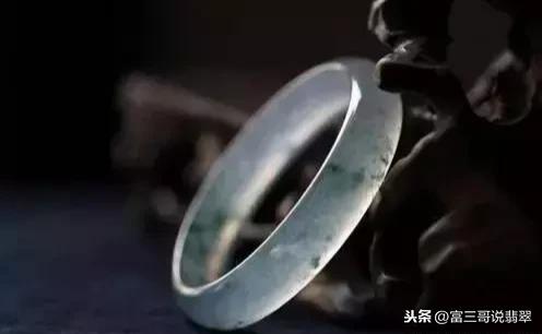 翡翠的知识问答女性知识问答竞赛-第16张图片-翡翠网 翡翠的知识问答女性知识问答竞赛-第16张图片-翡翠网