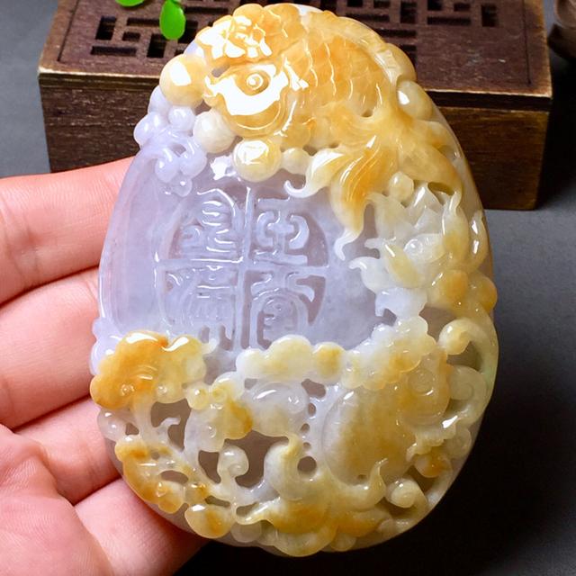 翡翠黄翡知识,冰种翡翠分哪几种-第2张图片-翡翠网 翡翠黄翡知识,冰种翡翠分哪几种-第2张图片-翡翠网