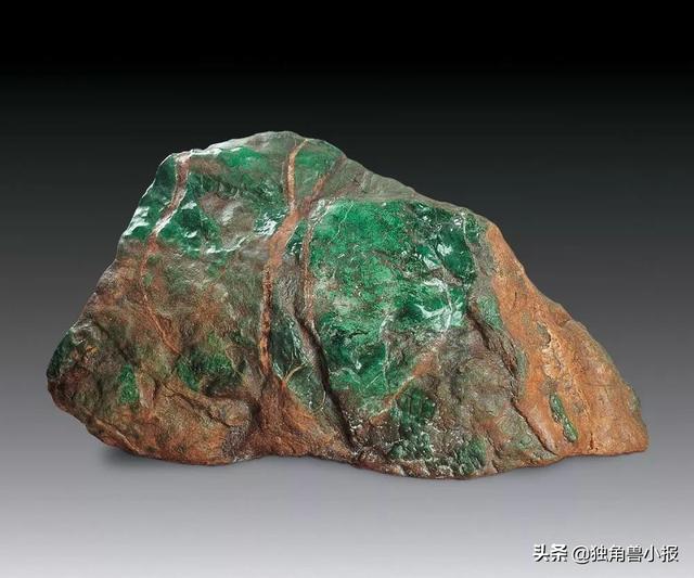 木那包浆皮原石特点,邳州翡翠原石包浆-第2张图片-翡翠网 木那包浆皮原石特点,邳州翡翠原石包浆-第2张图片-翡翠网