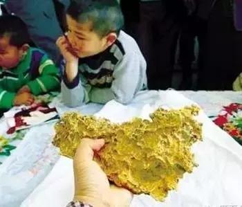 翡翠原来石知识大全好的翡翠原石-第20张图片-翡翠网 翡翠原来石知识大全好的翡翠原石-第20张图片-翡翠网