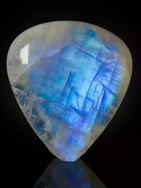 翡翠原来石知识大全好的翡翠原石-第31张图片-翡翠网 翡翠原来石知识大全好的翡翠原石-第31张图片-翡翠网