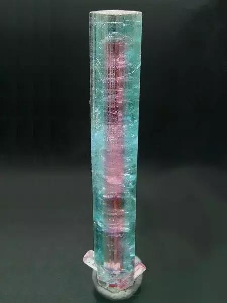 翡翠原来石知识大全好的翡翠原石-第37张图片-翡翠网 翡翠原来石知识大全好的翡翠原石-第37张图片-翡翠网