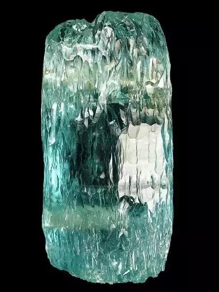 翡翠原来石知识大全好的翡翠原石-第43张图片-翡翠网 翡翠原来石知识大全好的翡翠原石-第43张图片-翡翠网