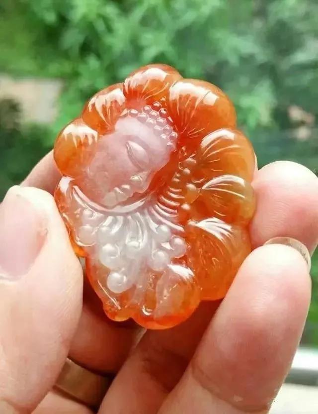 切翡翠原石现场视频油切翡翠原石-第7张图片-翡翠网