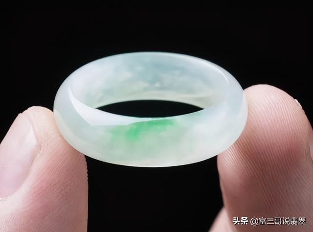 六舒翡翠知识翡翠专业知识大全-第13张图片-翡翠网 六舒翡翠知识翡翠专业知识大全-第13张图片-翡翠网