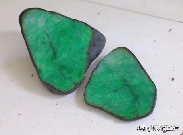 那里有翡翠原石买翡翠原石哪里买比较靠谱-第2张图片-翡翠网 那里有翡翠原石买翡翠原石哪里买比较靠谱-第2张图片-翡翠网
