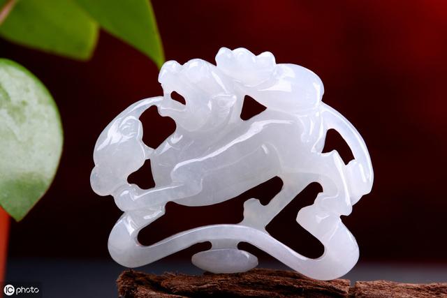 红玛瑙的功效与作用翡翠的功效与作用翡翠知识大全-第2张图片-翡翠网 红玛瑙的功效与作用翡翠的功效与作用翡翠知识大全-第2张图片-翡翠网