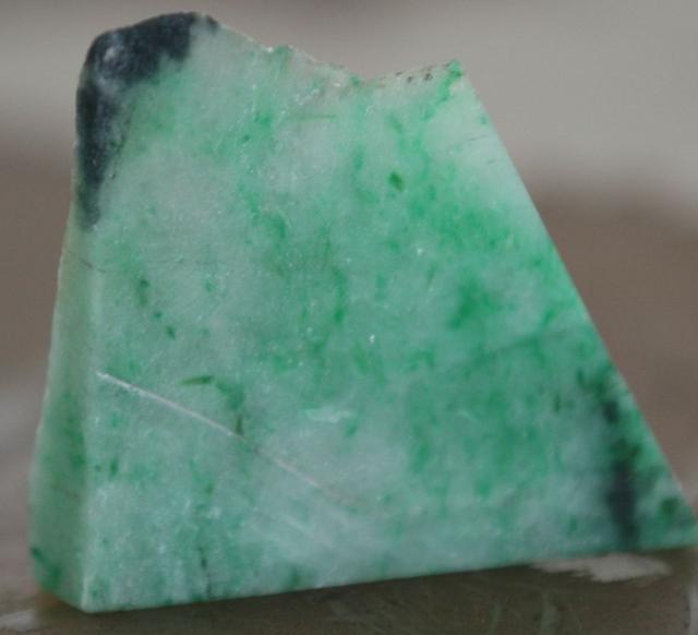 翡翠知识解释,玻璃种翡翠知识讲解-第2张图片-翡翠网 翡翠知识解释,玻璃种翡翠知识讲解-第2张图片-翡翠网