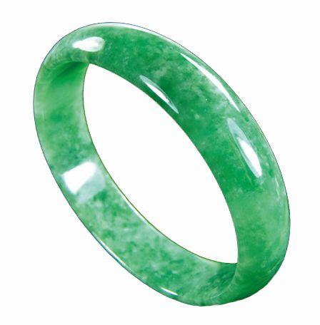 翡翠知识解释,玻璃种翡翠知识讲解-第7张图片-翡翠网 翡翠知识解释,玻璃种翡翠知识讲解-第7张图片-翡翠网