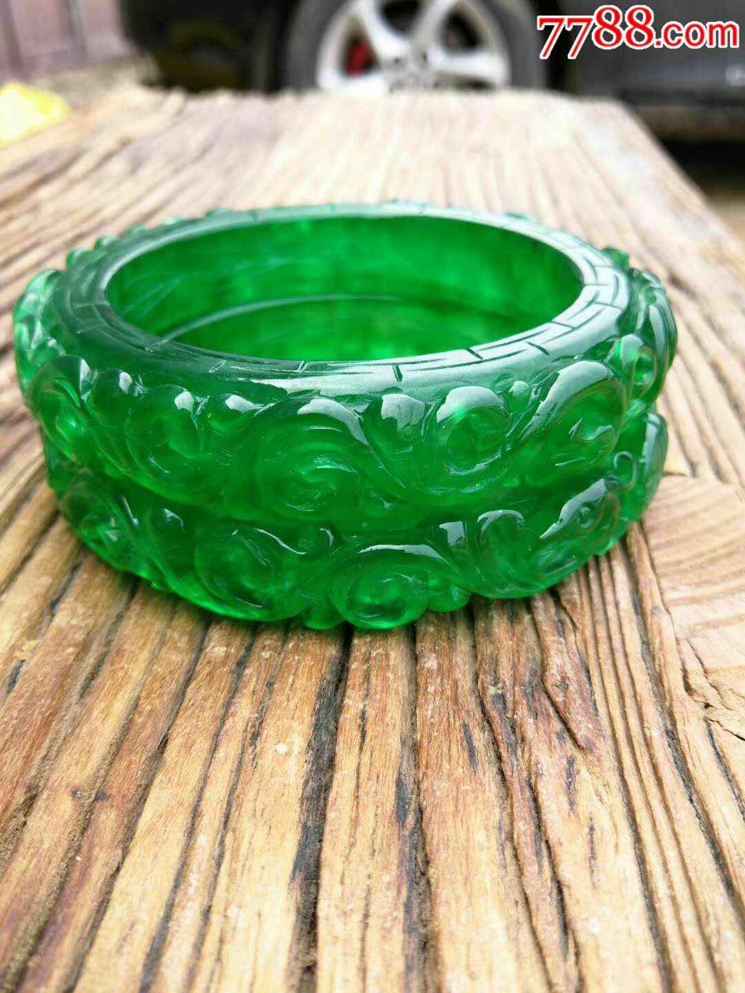 细种飘绿翡翠牌子价位,带绿翡翠的价格-第2张图片-翡翠网 细种飘绿翡翠牌子价位,带绿翡翠的价格-第2张图片-翡翠网