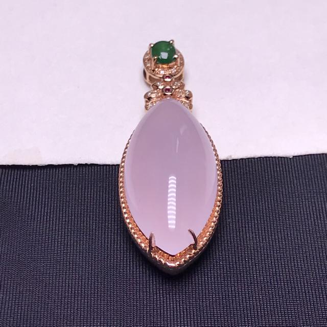 翡翠知识讲解课堂玉石翡翠知识-第4张图片-翡翠网 翡翠知识讲解课堂玉石翡翠知识-第4张图片-翡翠网