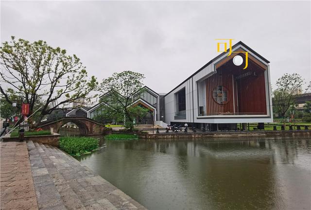 怎么选翡翠原石,绍兴水乡翡翠原石-第4张图片-翡翠网 怎么选翡翠原石,绍兴水乡翡翠原石-第4张图片-翡翠网