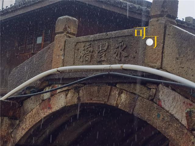 怎么选翡翠原石,绍兴水乡翡翠原石-第10张图片-翡翠网 怎么选翡翠原石,绍兴水乡翡翠原石-第10张图片-翡翠网