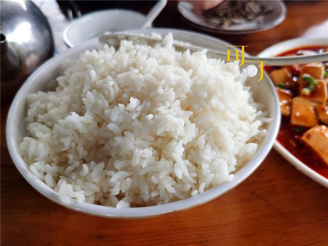 怎么选翡翠原石,绍兴水乡翡翠原石-第20张图片-翡翠网 怎么选翡翠原石,绍兴水乡翡翠原石-第20张图片-翡翠网