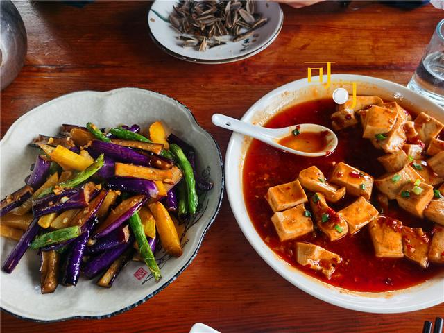 怎么选翡翠原石,绍兴水乡翡翠原石-第23张图片-翡翠网 怎么选翡翠原石,绍兴水乡翡翠原石-第23张图片-翡翠网