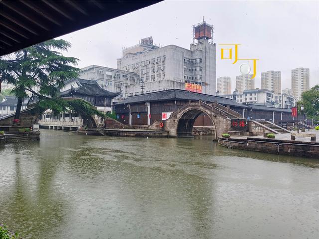 怎么选翡翠原石,绍兴水乡翡翠原石-第27张图片-翡翠网 怎么选翡翠原石,绍兴水乡翡翠原石-第27张图片-翡翠网