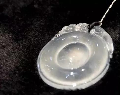 翡翠吊坠价格冰种翡翠项链价格-第2张图片-翡翠网 翡翠吊坠价格冰种翡翠项链价格-第2张图片-翡翠网