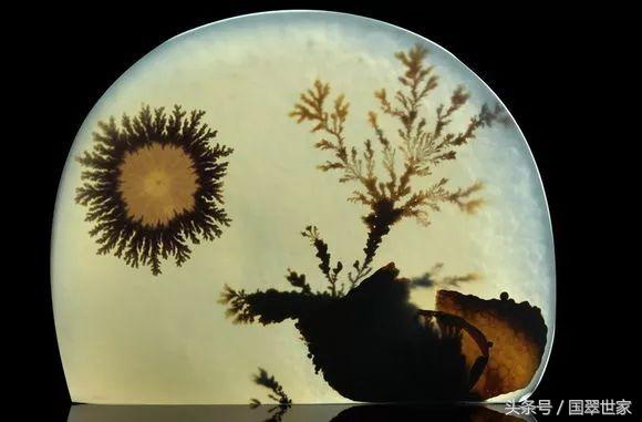 关于翡翠和玉的知识大全翡翠市场的冷知识-第10张图片-翡翠网 关于翡翠和玉的知识大全翡翠市场的冷知识-第10张图片-翡翠网