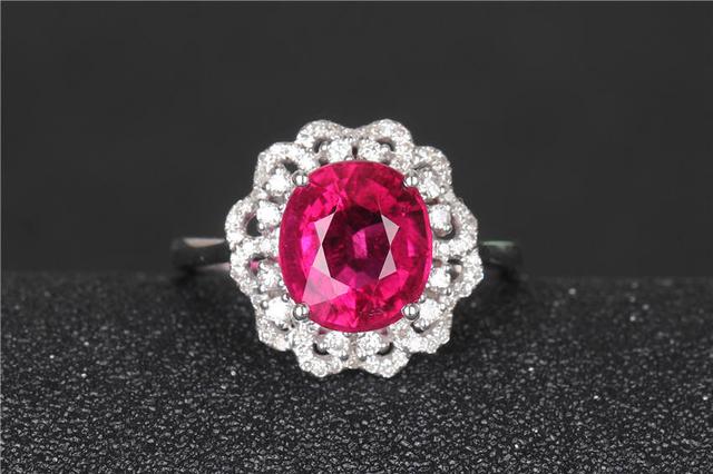 翡翠和碧玺有什么区别,碧玺翡翠价格贵吗-第1张图片-翡翠网 翡翠和碧玺有什么区别,碧玺翡翠价格贵吗-第1张图片-翡翠网