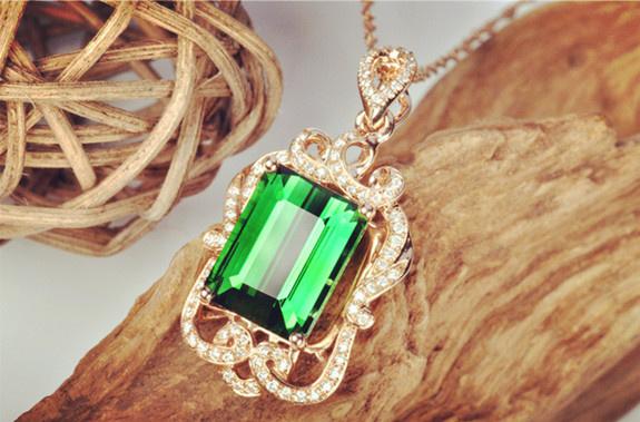 翡翠和碧玺有什么区别,碧玺翡翠价格贵吗-第5张图片-翡翠网 翡翠和碧玺有什么区别,碧玺翡翠价格贵吗-第5张图片-翡翠网