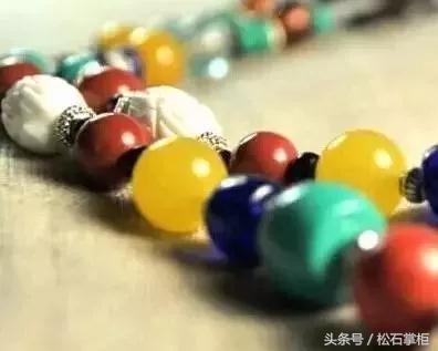 切翡翠原石的视频,冰化翡翠原石视频-第1张图片-翡翠网 切翡翠原石的视频,冰化翡翠原石视频-第1张图片-翡翠网