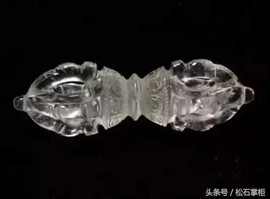 切翡翠原石的视频,冰化翡翠原石视频-第6张图片-翡翠网 切翡翠原石的视频,冰化翡翠原石视频-第6张图片-翡翠网