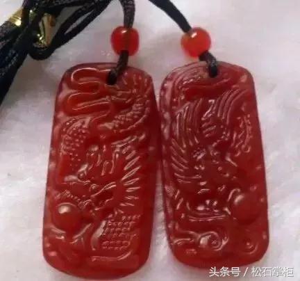 切翡翠原石的视频,冰化翡翠原石视频-第9张图片-翡翠网 切翡翠原石的视频,冰化翡翠原石视频-第9张图片-翡翠网