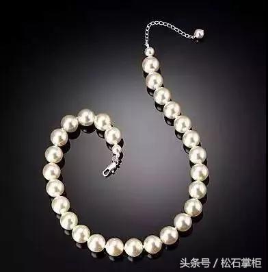 切翡翠原石的视频,冰化翡翠原石视频-第10张图片-翡翠网 切翡翠原石的视频,冰化翡翠原石视频-第10张图片-翡翠网