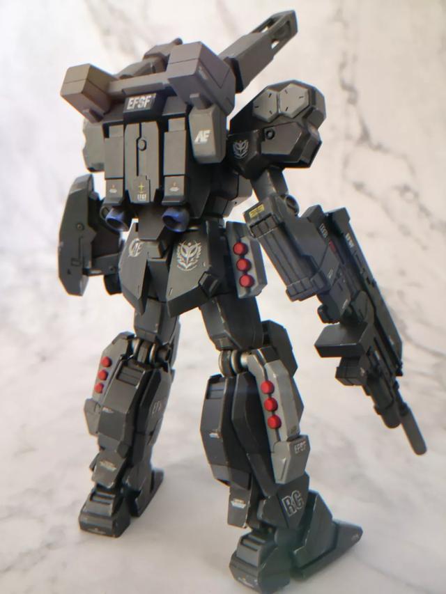 翡翠原石有铁球翡翠原石叫什么-第1张图片-翡翠网 翡翠原石有铁球翡翠原石叫什么-第1张图片-翡翠网