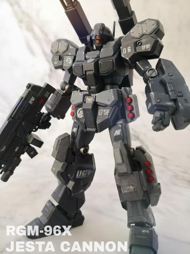 翡翠原石有铁球翡翠原石叫什么-第9张图片-翡翠网 翡翠原石有铁球翡翠原石叫什么-第9张图片-翡翠网