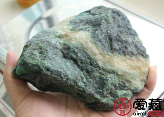 关于中国哪有翡翠原石挖呢的信息-第2张图片-翡翠网 关于中国哪有翡翠原石挖呢的信息-第2张图片-翡翠网