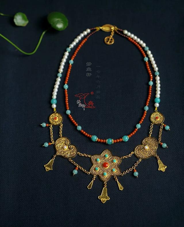 石榴石项链价格是多少翡翠石榴石项链价格-第2张图片-翡翠网 石榴石项链价格是多少翡翠石榴石项链价格-第2张图片-翡翠网