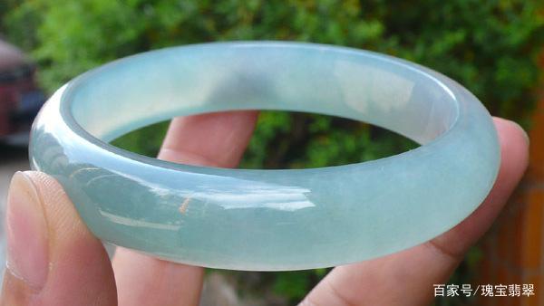 高冰翡翠料手镯一般翡翠手镯价格-第2张图片-翡翠网 高冰翡翠料手镯一般翡翠手镯价格-第2张图片-翡翠网