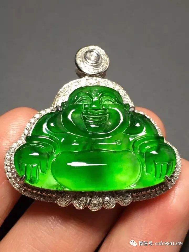 翡翠A货小佛价格怎么样翡翠佛批发价格-第2张图片-翡翠网 翡翠A货小佛价格怎么样翡翠佛批发价格-第2张图片-翡翠网