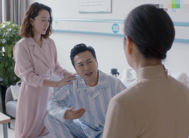 翡翠胸针价格翡翠葡萄胸针-第3张图片-翡翠网 翡翠胸针价格翡翠葡萄胸针-第3张图片-翡翠网