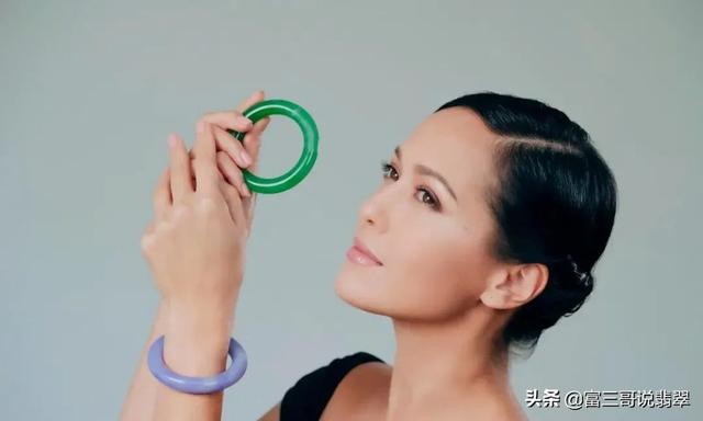 冰种翡翠玉珠价格批发翡翠珠子-第3张图片-翡翠网 冰种翡翠玉珠价格批发翡翠珠子-第3张图片-翡翠网