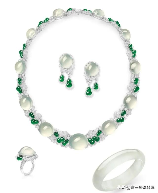 冰种翡翠玉珠价格批发翡翠珠子-第8张图片-翡翠网 冰种翡翠玉珠价格批发翡翠珠子-第8张图片-翡翠网