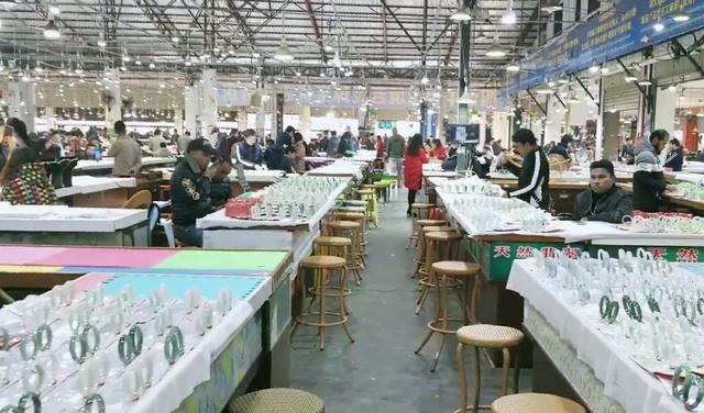 绿翡翠图片及价格绿色翡翠图片-第1张图片-翡翠网 绿翡翠图片及价格绿色翡翠图片-第1张图片-翡翠网