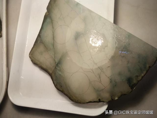 翡翠原石与成品翡翠原石毛料大全-第6张图片-翡翠网 翡翠原石与成品翡翠原石毛料大全-第6张图片-翡翠网