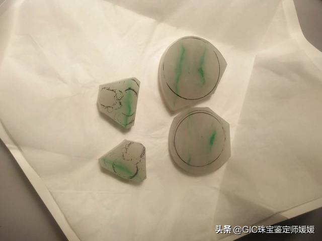 翡翠原石与成品翡翠原石毛料大全-第9张图片-翡翠网 翡翠原石与成品翡翠原石毛料大全-第9张图片-翡翠网