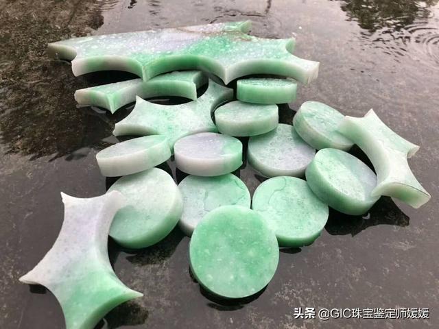 翡翠原石与成品翡翠原石毛料大全-第11张图片-翡翠网 翡翠原石与成品翡翠原石毛料大全-第11张图片-翡翠网