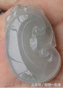 二千元糯种翡翠手镯,翡翠手镯白糯化种好吗-第2张图片-翡翠网 二千元糯种翡翠手镯,翡翠手镯白糯化种好吗-第2张图片-翡翠网