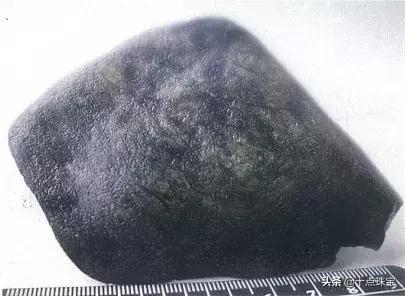 缅甸翡翠原石八大场口知识,翡翠原石价格-第36张图片-翡翠网 缅甸翡翠原石八大场口知识,翡翠原石价格-第36张图片-翡翠网