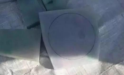 翡翠毛料原石翡翠原石打蜡-第1张图片-翡翠网 翡翠毛料原石翡翠原石打蜡-第1张图片-翡翠网