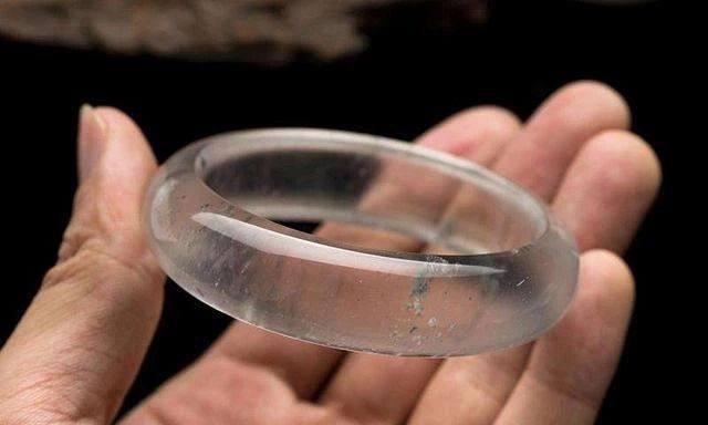 假冰种翡翠图片,2021年缅甸政变翡翠暴涨-第14张图片-翡翠网 假冰种翡翠图片,2021年缅甸政变翡翠暴涨-第14张图片-翡翠网