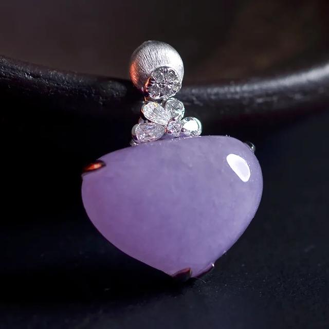 假冰种翡翠图片,2021年缅甸政变翡翠暴涨-第38张图片-翡翠网 假冰种翡翠图片,2021年缅甸政变翡翠暴涨-第38张图片-翡翠网