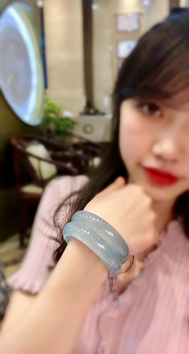 假冰种翡翠图片,2021年缅甸政变翡翠暴涨-第46张图片-翡翠网 假冰种翡翠图片,2021年缅甸政变翡翠暴涨-第46张图片-翡翠网